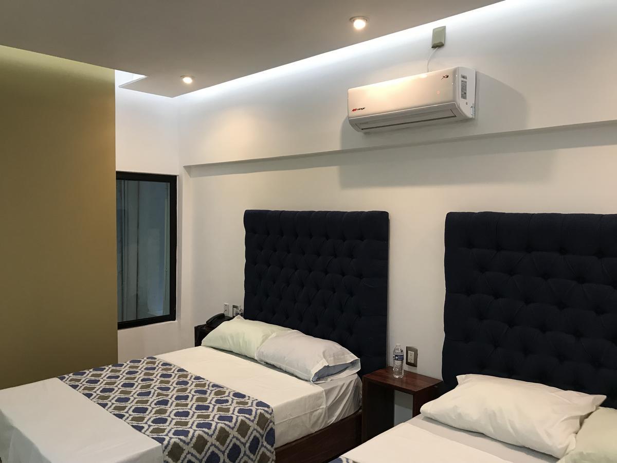 Hotel Plaza Amalia ทักซ์ทลา กูทิเอเรซ ภายนอก รูปภาพ